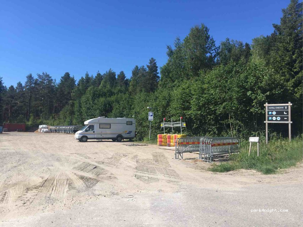 (820 40) Järvsö - 20 Barnstugevägen — foto