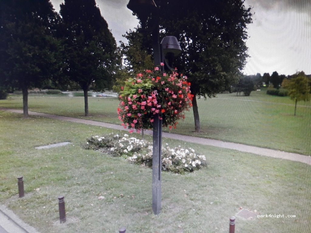 (62000) Dainville - 8 Allée du Huit Mai 1945 — foto 2