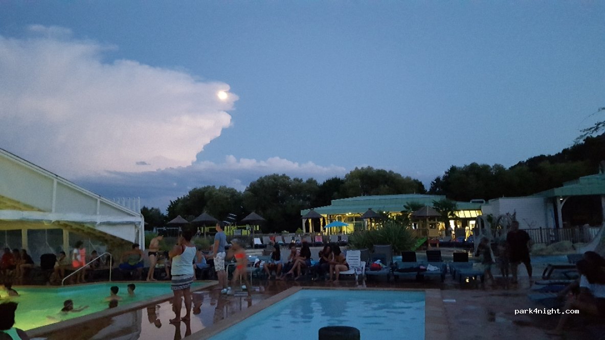 Camping La Roche Posay **** — foto 2