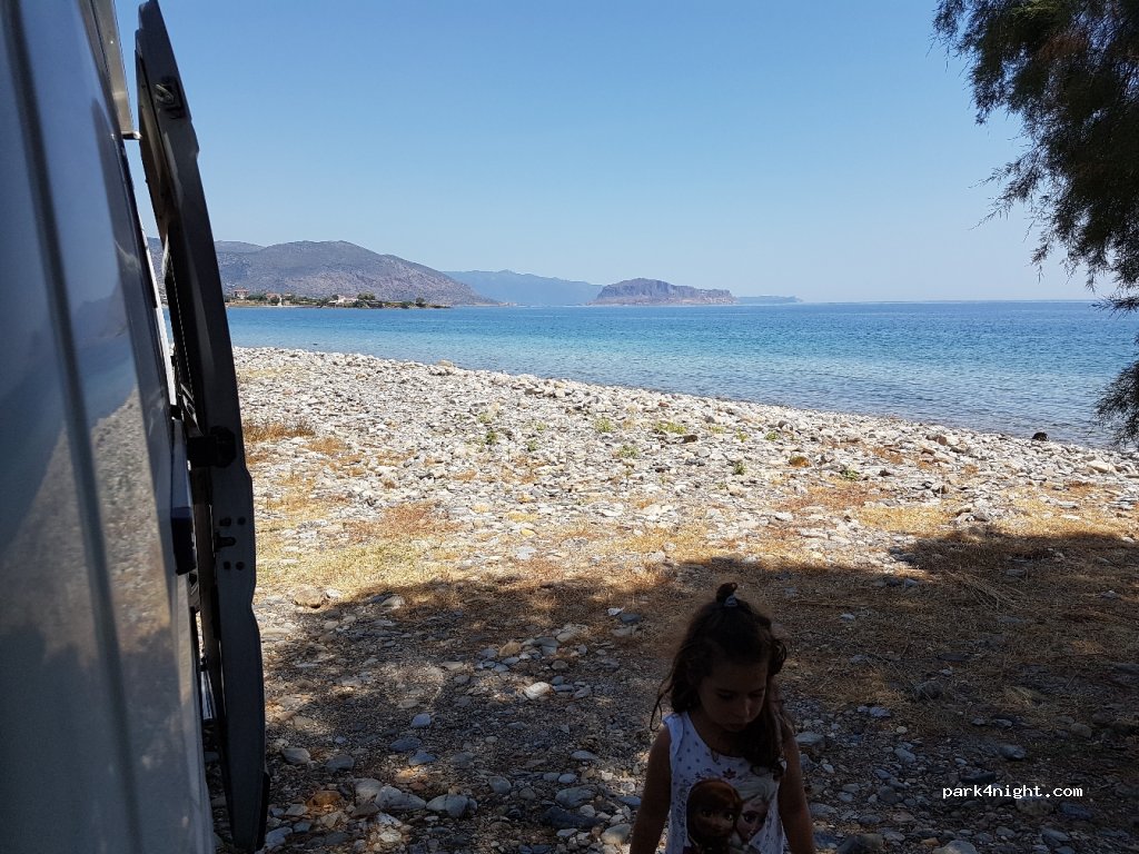 (230 70) Monemvasia - Unnamed Road — foto 3