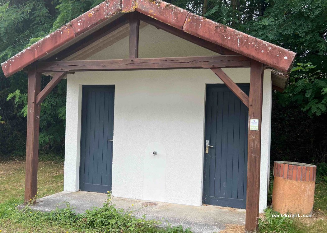 (36110) Levroux - 10 Avenue du Vieux Château — foto 3