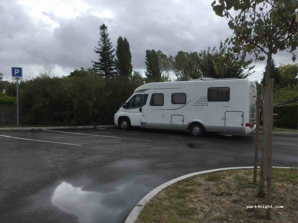 (33390) Saint-Paul - 77 Le Bourg-Est — foto 2