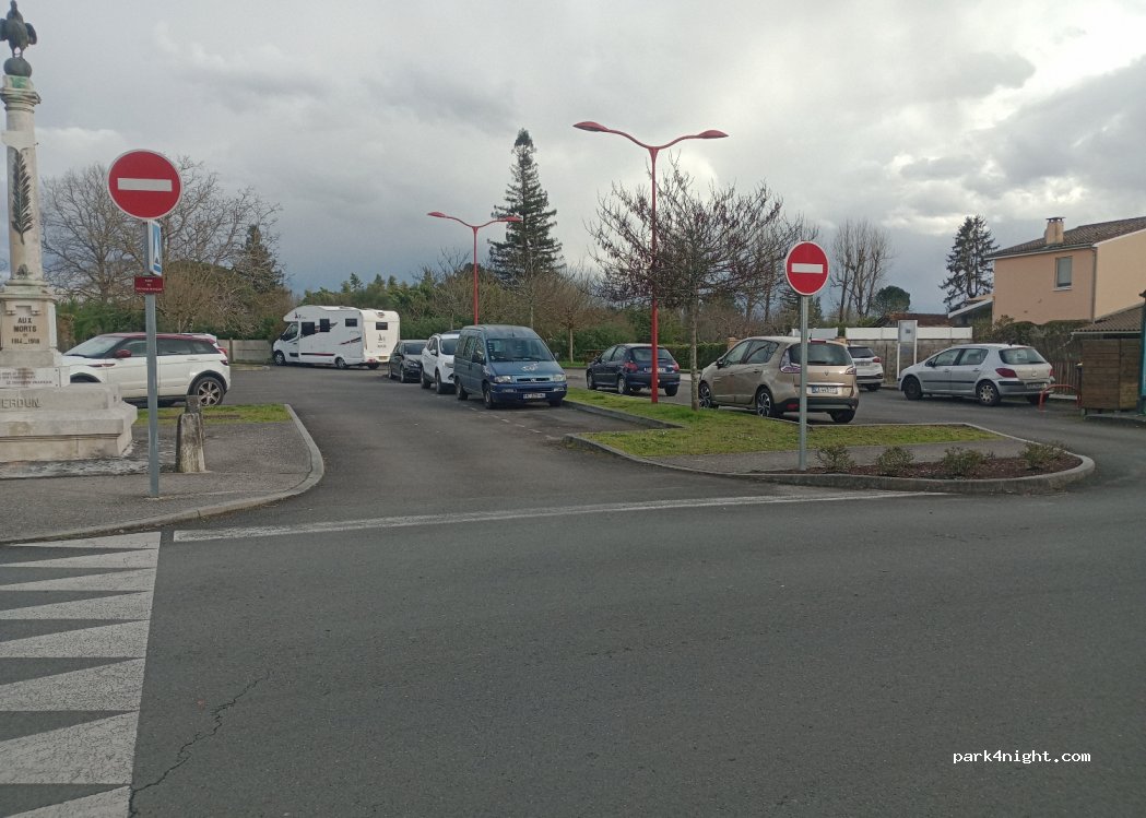 (33390) Saint-Paul - 77 Le Bourg-Est — foto 4