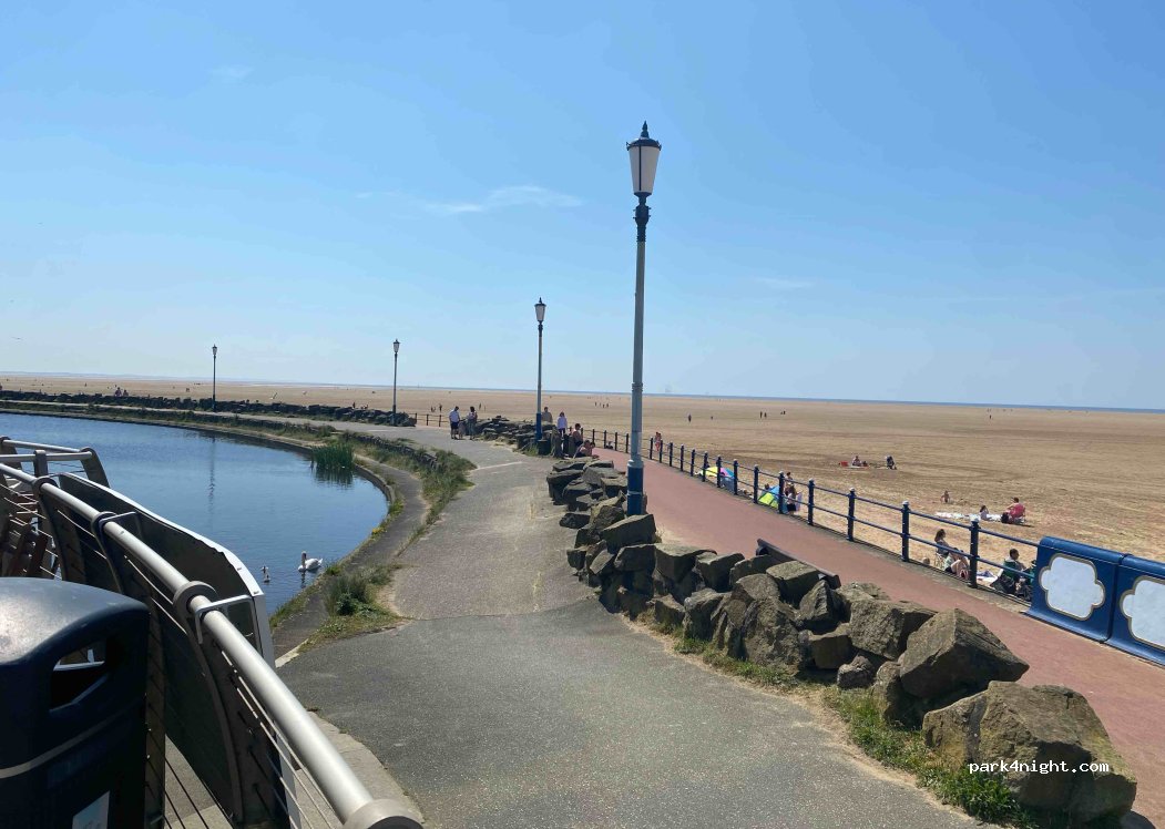 (FY8)  - 10 North Promenade — foto 4