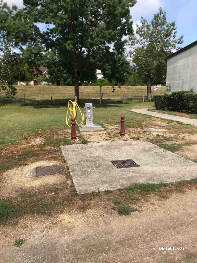Camping municipal les Saules** — foto