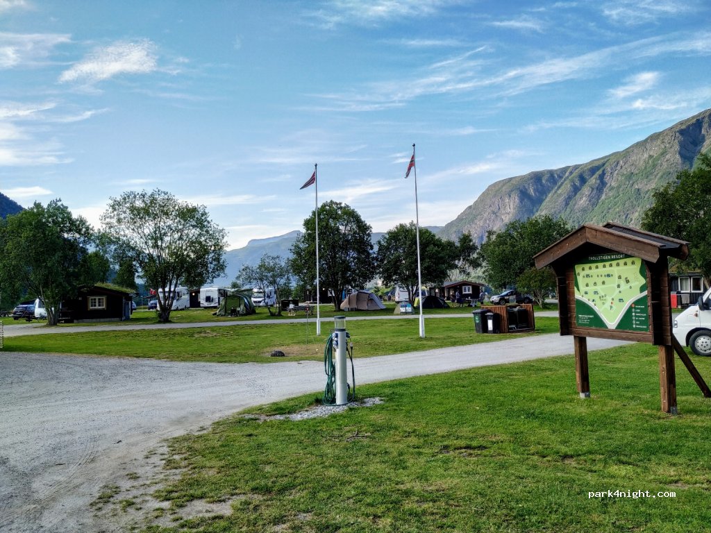 TROLLSTIGEN RESORT — foto 2