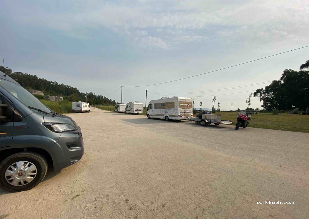 Aparcadoiro da Praia do Ancoradouro — foto 2