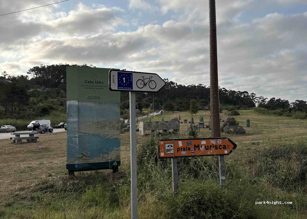 Aparcadoiro da Praia do Ancoradouro — foto 4