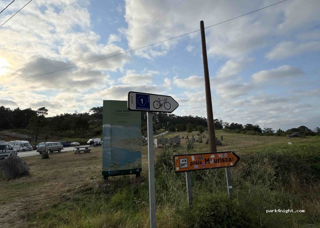 Aparcadoiro da Praia do Ancoradouro — foto 5