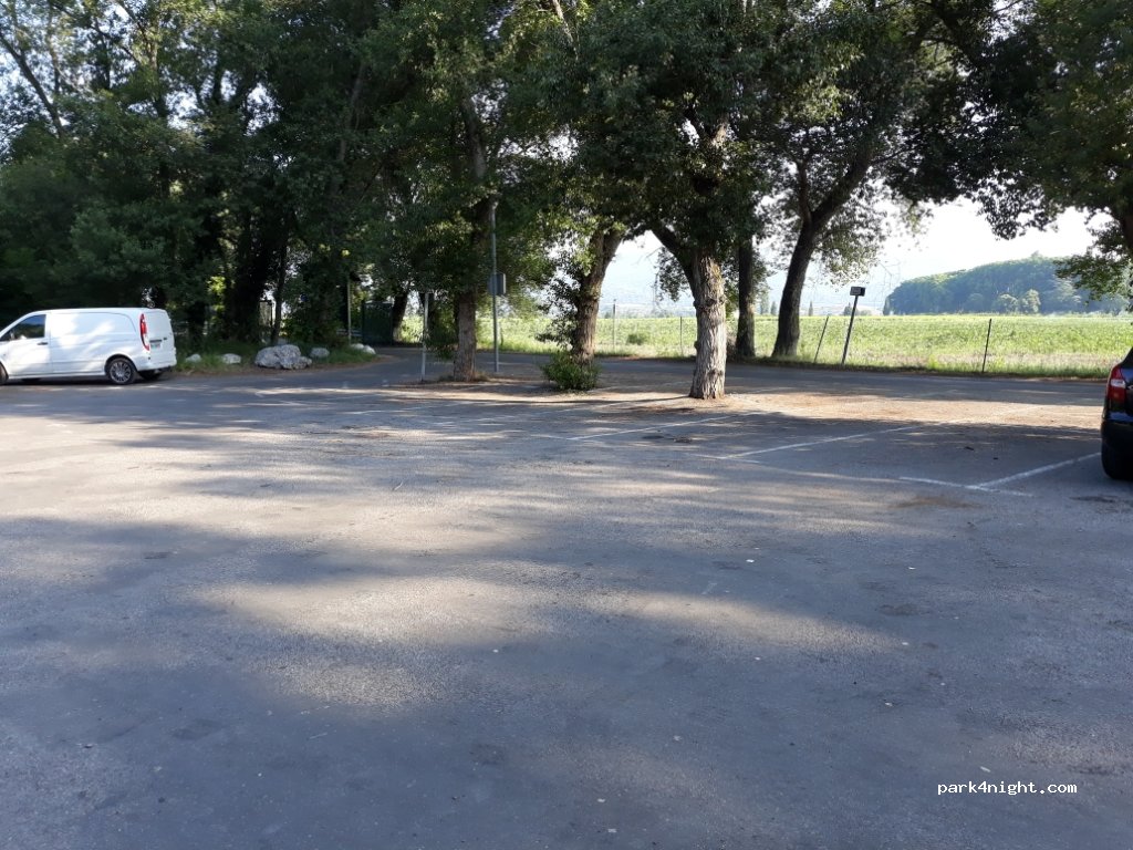 (04100) Manosque - Allée Carole — foto 2
