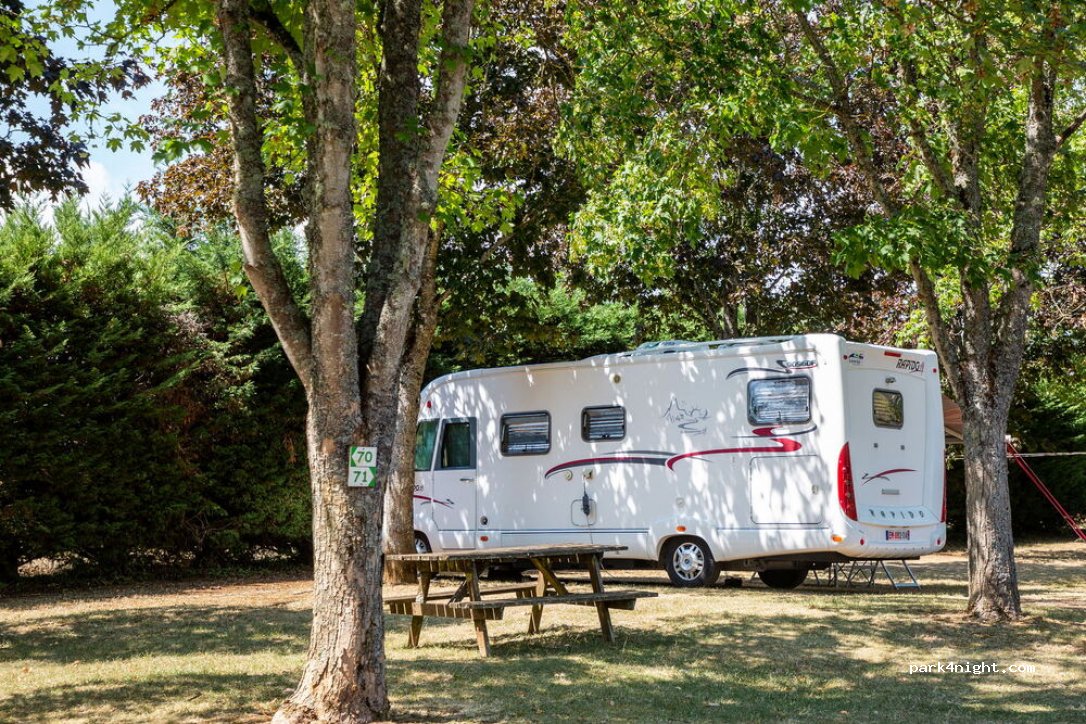 Camping ONLYCAMP de Santenay *** — foto 2