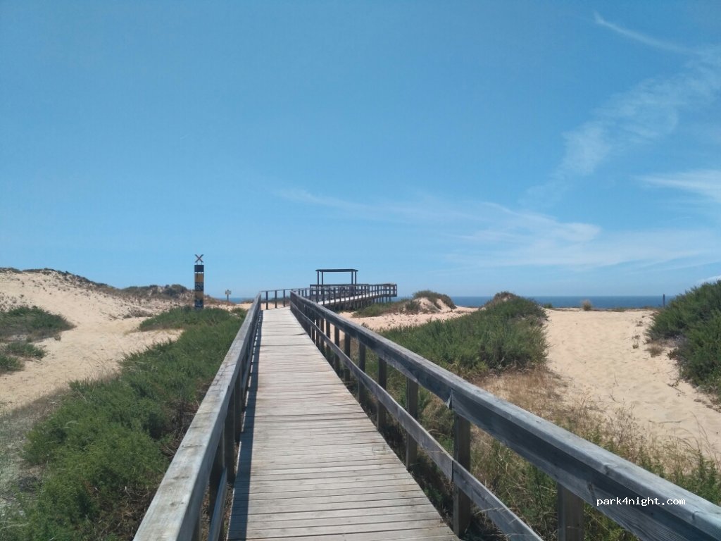 (2970) Castelo - Unnamed Road — foto 2