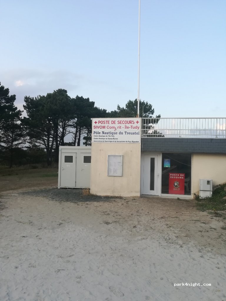(29120) Combrit - Chemin des Douaniers — foto