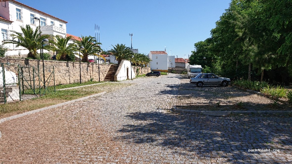 (6060) Idanha a Nova - 14 Largo do Município — foto