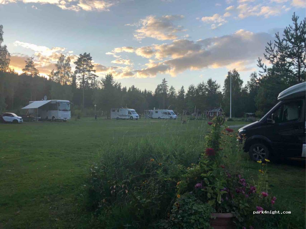 Sörälgens Camping — foto