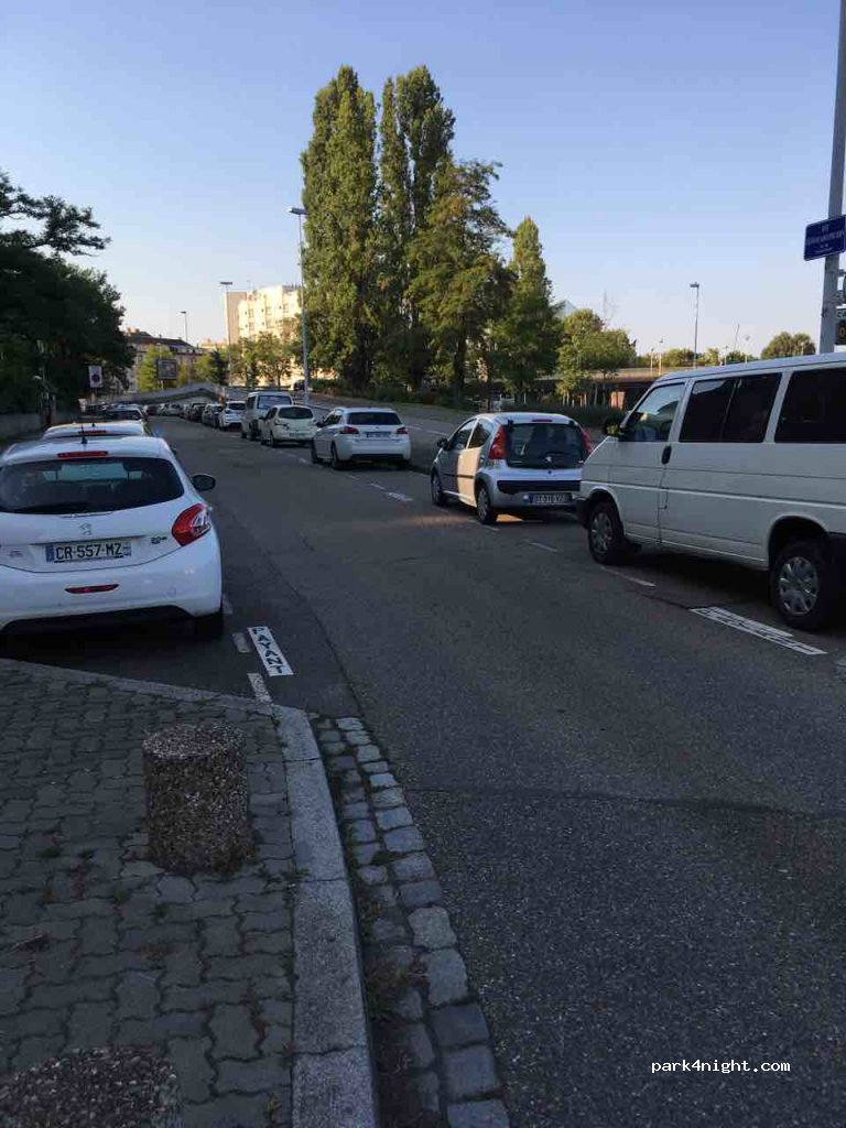 (67000) Strasbourg - 6 Rue Gustave Adolphe Hirn — foto 2