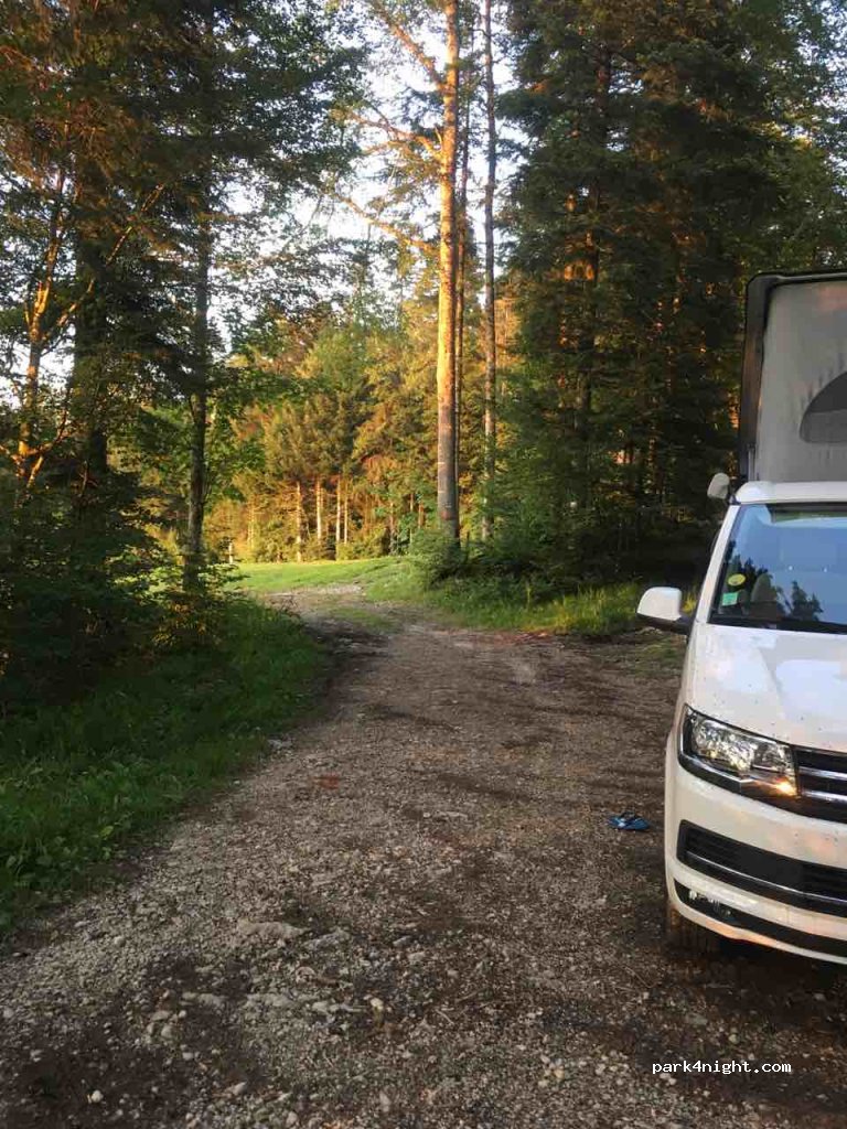 (25160) Malbuisson - Unnamed Road — foto
