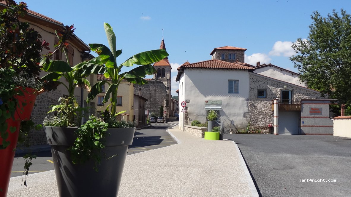 (42680) Saint-Marcellin-en-Forez - 15, rue Carles de Mazenod — foto 3