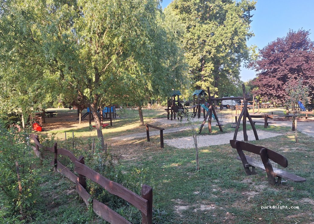 (7772) Villánykövesd - 1 Petőfi utca — foto 5