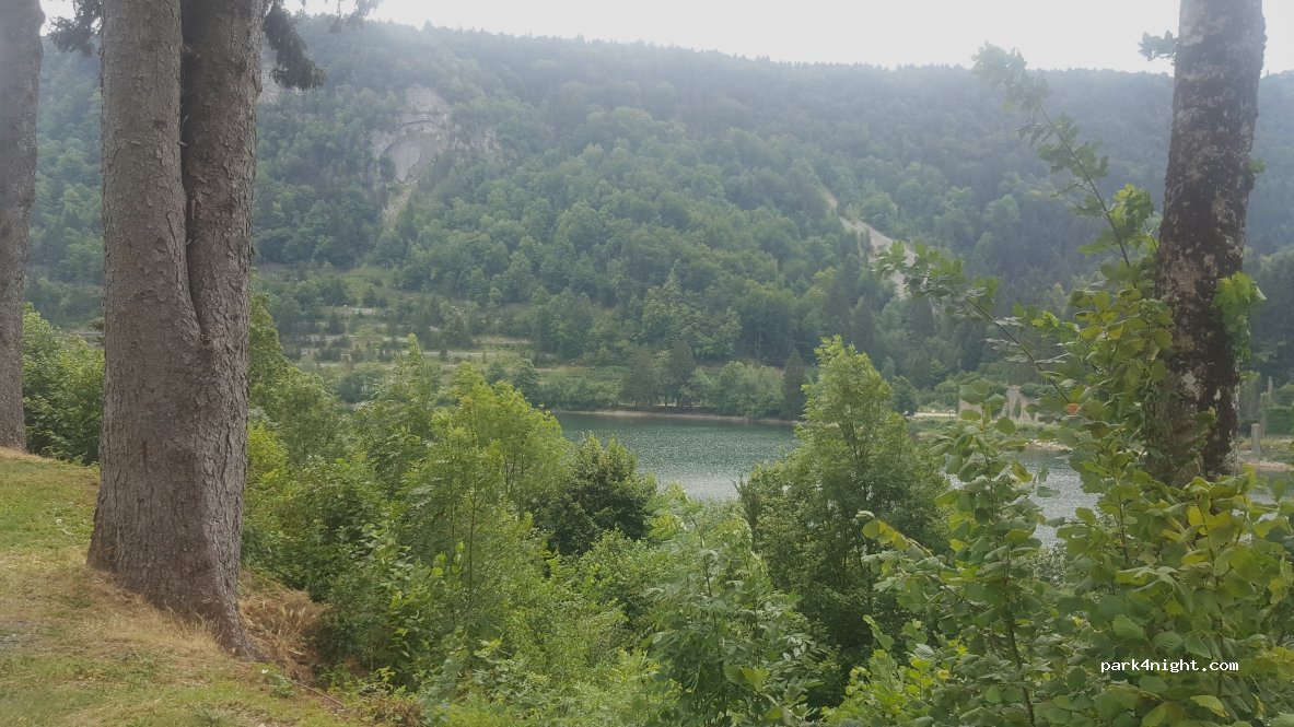 (01130) Le Poizat-Lalleyriat - D1084 — foto 3