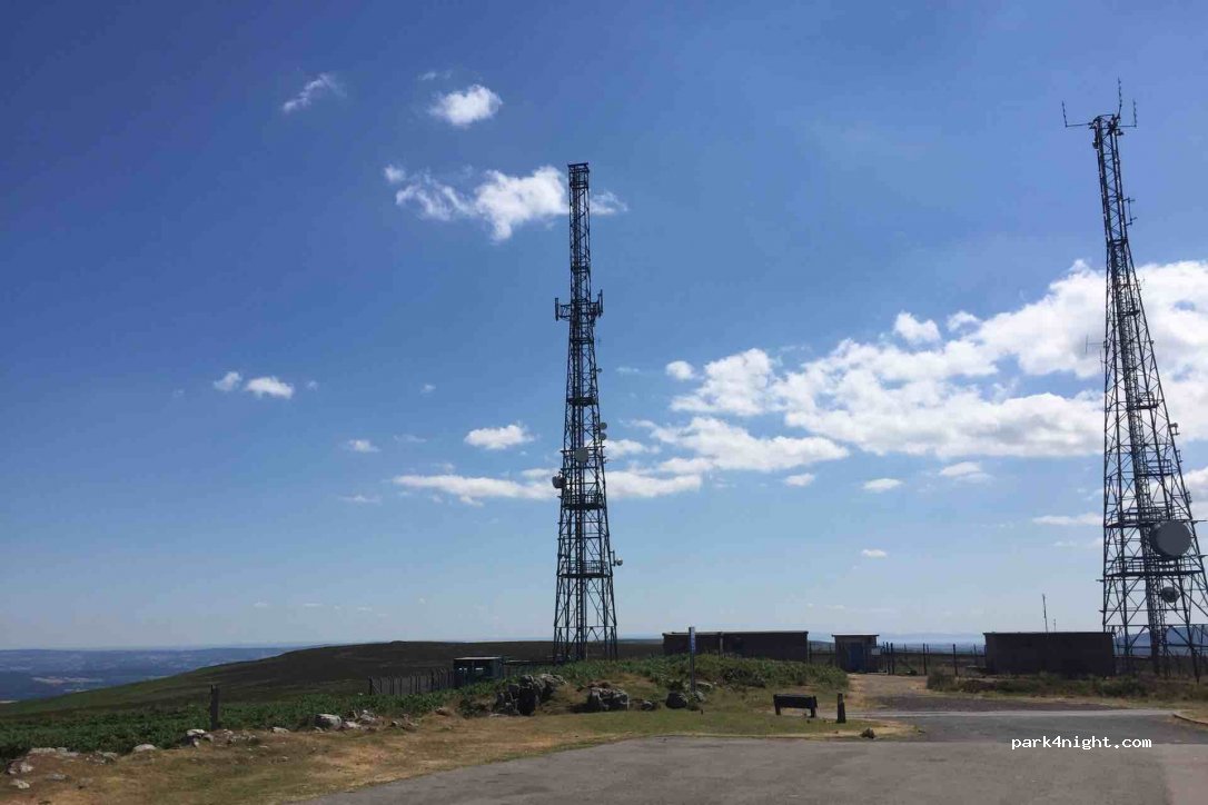 (NP4 9PG) Llanfoist - Unnamed Road — foto