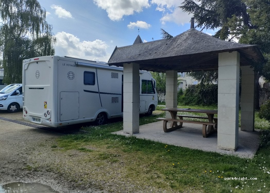 (49730) Turquant - Rue des Ducs d'Anjou — foto 4