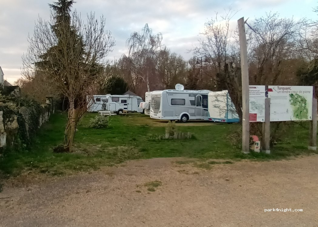 (49730) Turquant - Rue des Ducs d'Anjou — foto 5