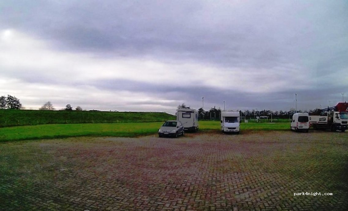 (25348) Glückstadt - 2 Molenkiekergang — foto 3