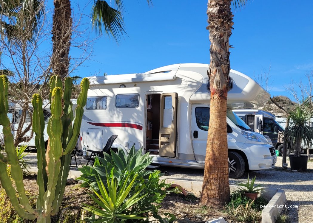 AGUA-AMARGA CAMPER PARK — foto 2