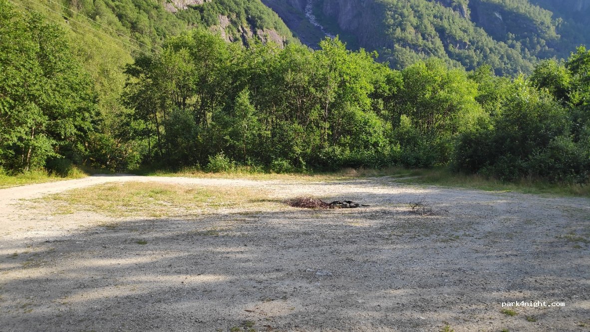 (5783) Eidfjord - Unnamed Road — foto