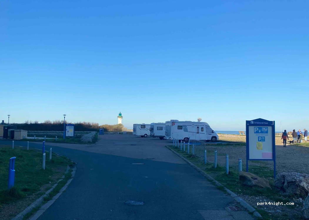 (76460) Saint-Valery-en-Caux - Quai d'Aval — foto 3