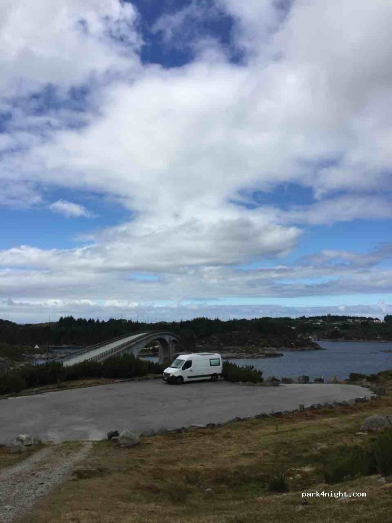 (5384) Bakkasund - 77 Sekundær Fylkesveg 153 — foto
