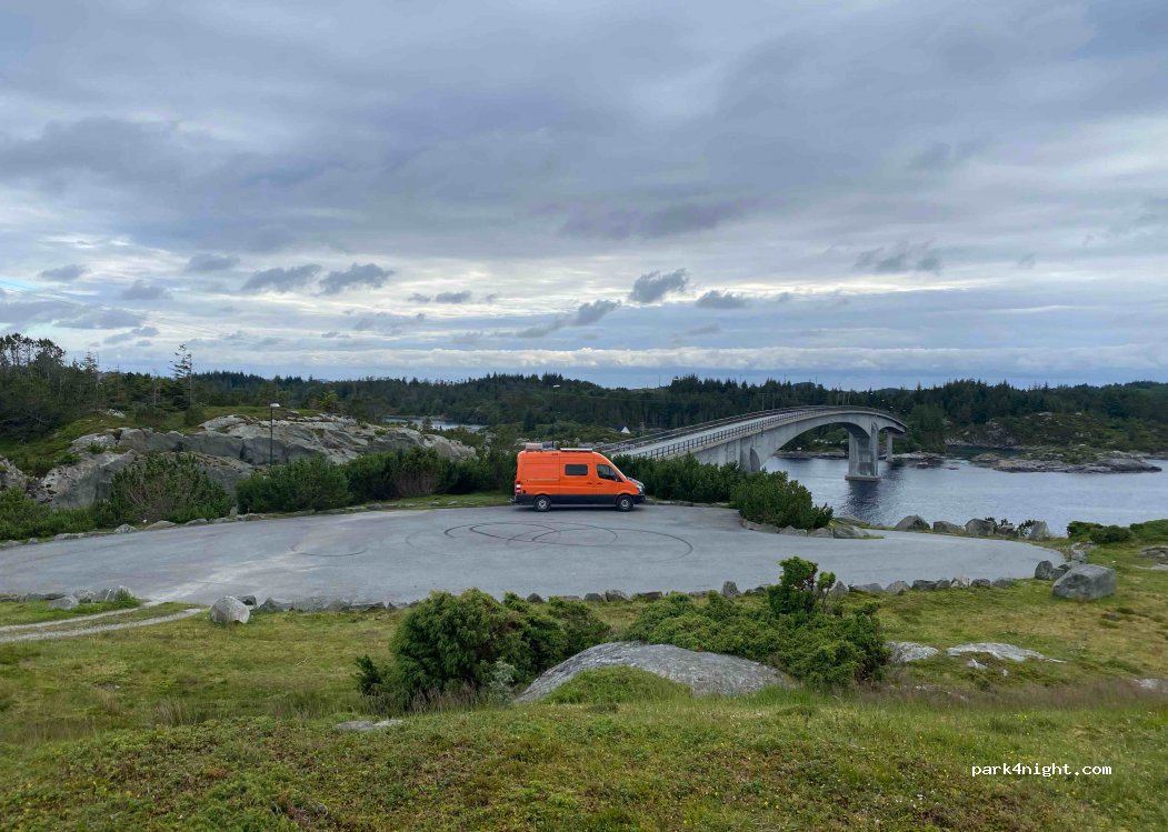 (5384) Bakkasund - 77 Sekundær Fylkesveg 153 — foto 3