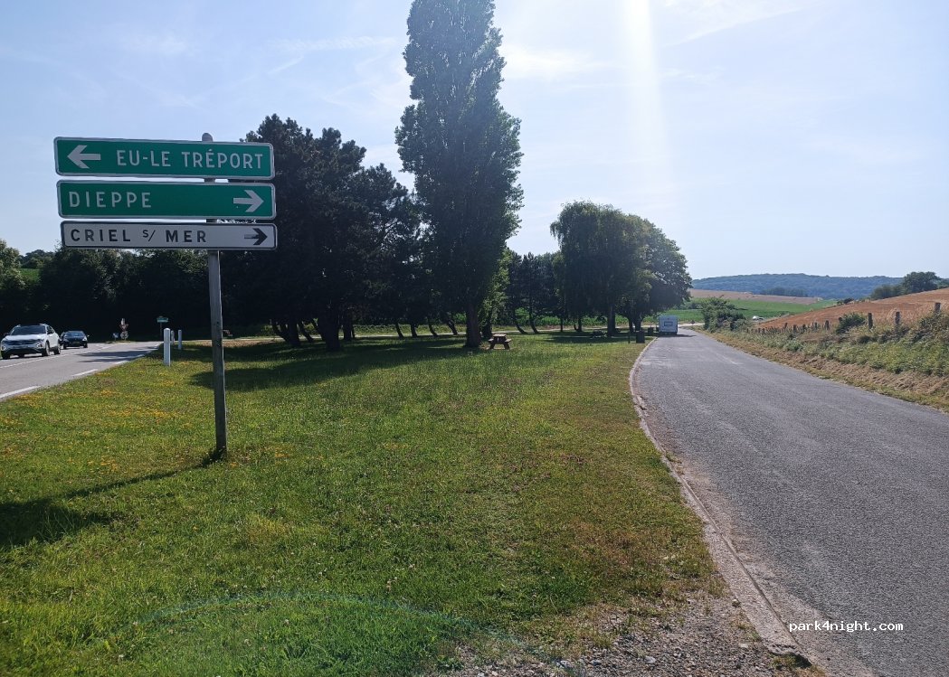(76910) Criel-sur-Mer - D940 — foto 4