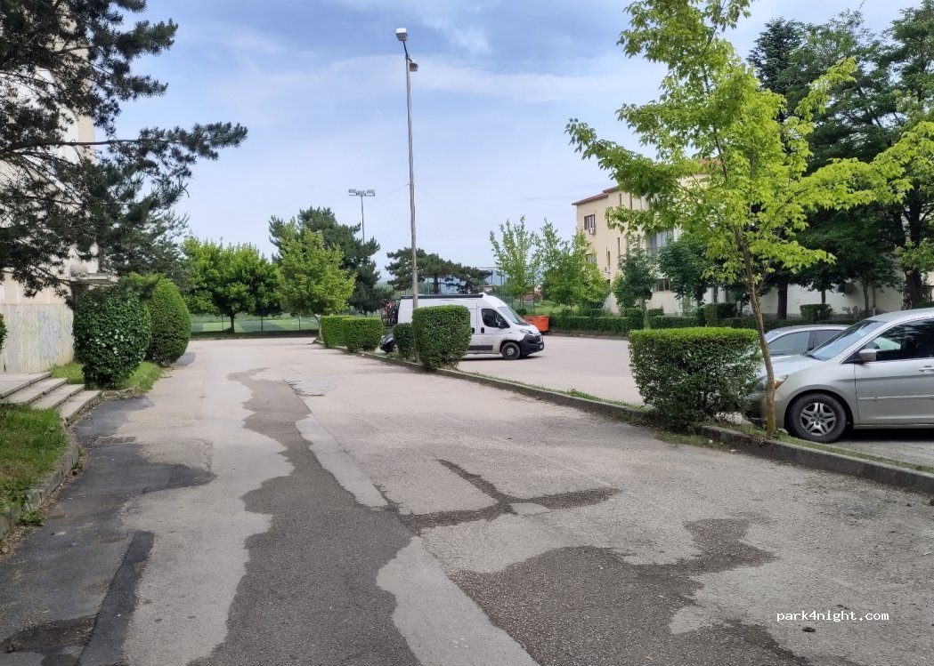 () Korçë - Bulevardi Rilindasit — foto