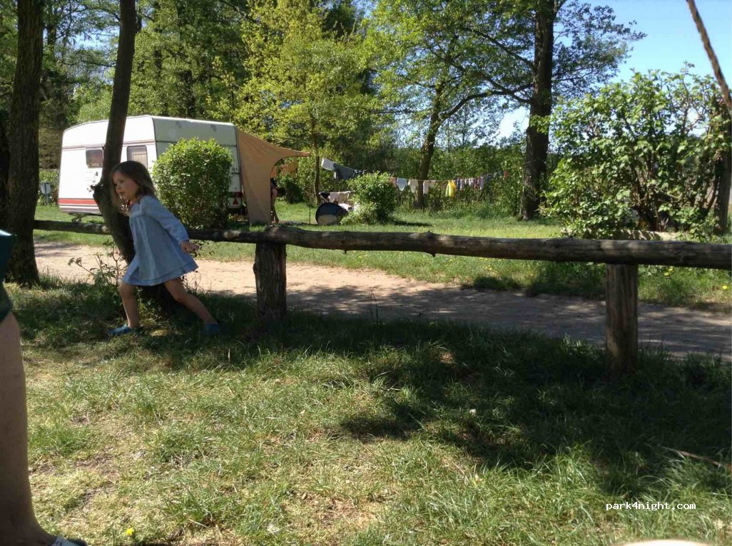 Campingplatz Zum Hexenwäldchen — foto