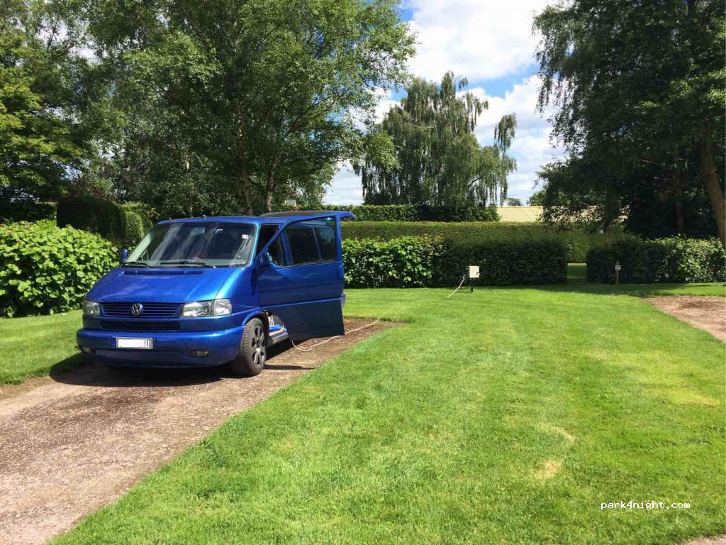 Piccadilly Caravan Park — foto