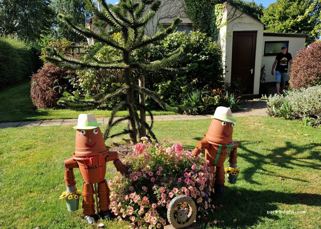 Piccadilly Caravan Park — foto 4