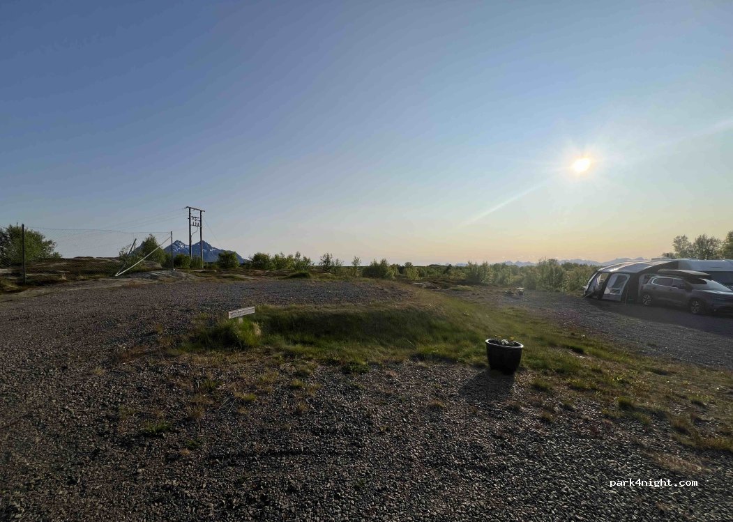 (8297) Tranøy - 18 Sekundær Fylkesveg 665 — foto 3