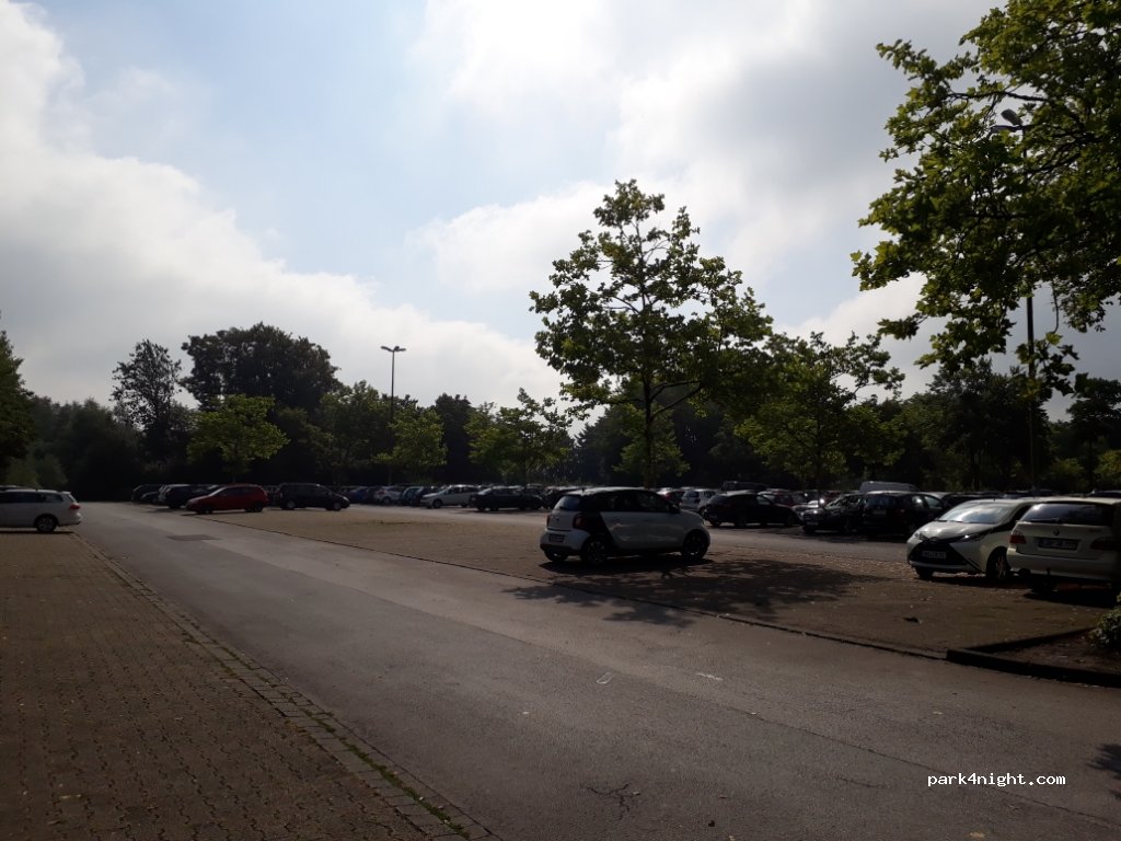 (44227) Dortmund - Parkplatz 15 — foto 2