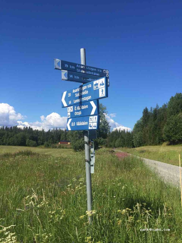 (830 10) Vallbo - Unnamed Road — foto 3