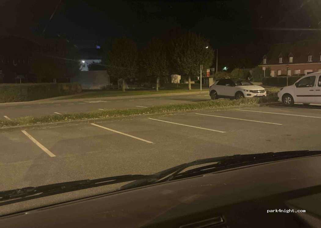 (59630) Bourbourg - Rue François Mitterrand — foto 2