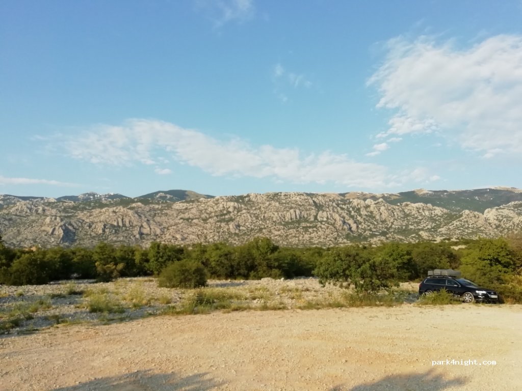 (53287) Jablanac - Unnamed Road — foto 3