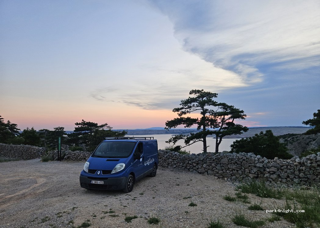 (53287) Jablanac - Unnamed Road — foto 4