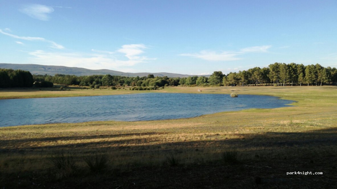 (24397) Quintana del Castillo - LE-450 — foto