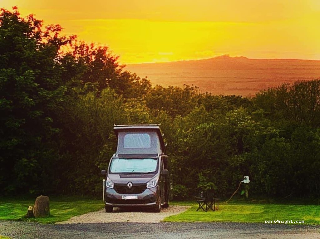 (SA65 9QF) Fishguard - Manorowen Road, Tregroes — foto