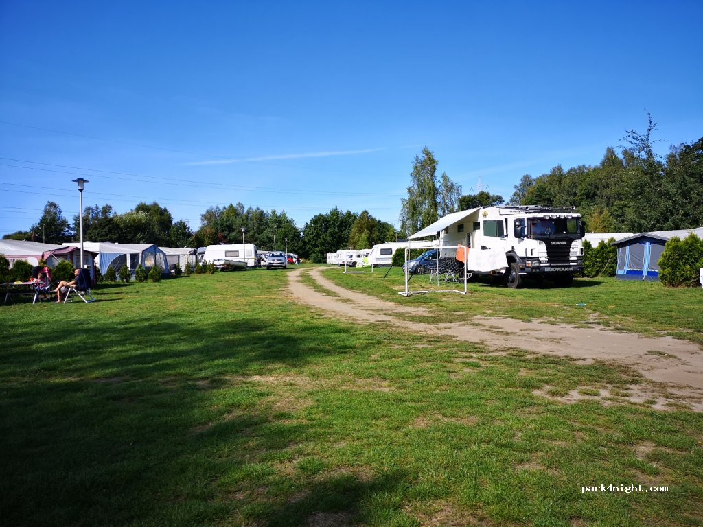"At the Lake" Campsite — foto