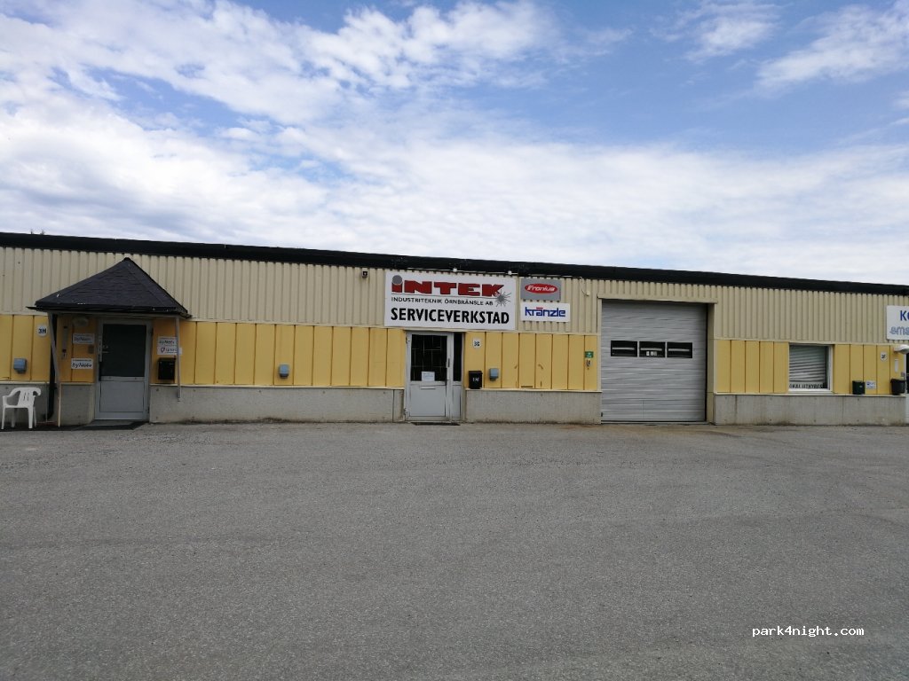 (891 38) Örnsköldsvik - 3 Hästmarksvägen — foto