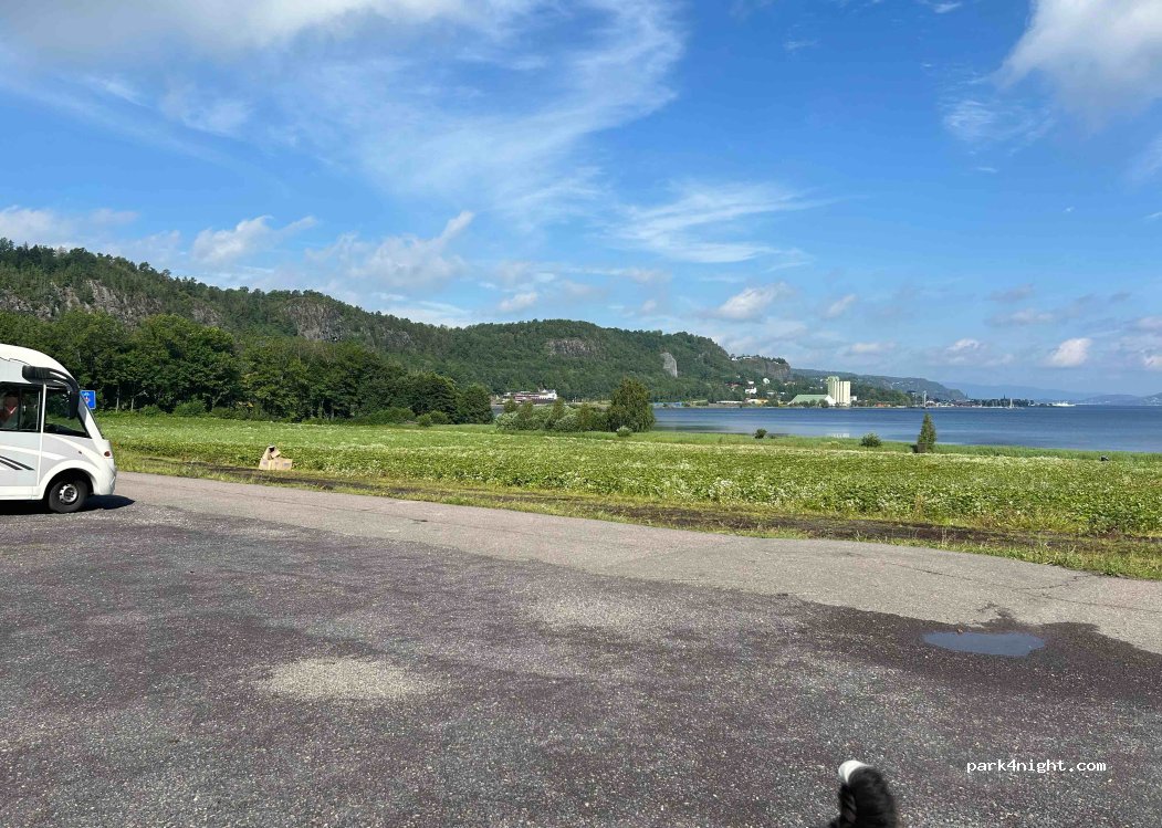 (3080) Holmestrand - 23 Almedalen — foto 3