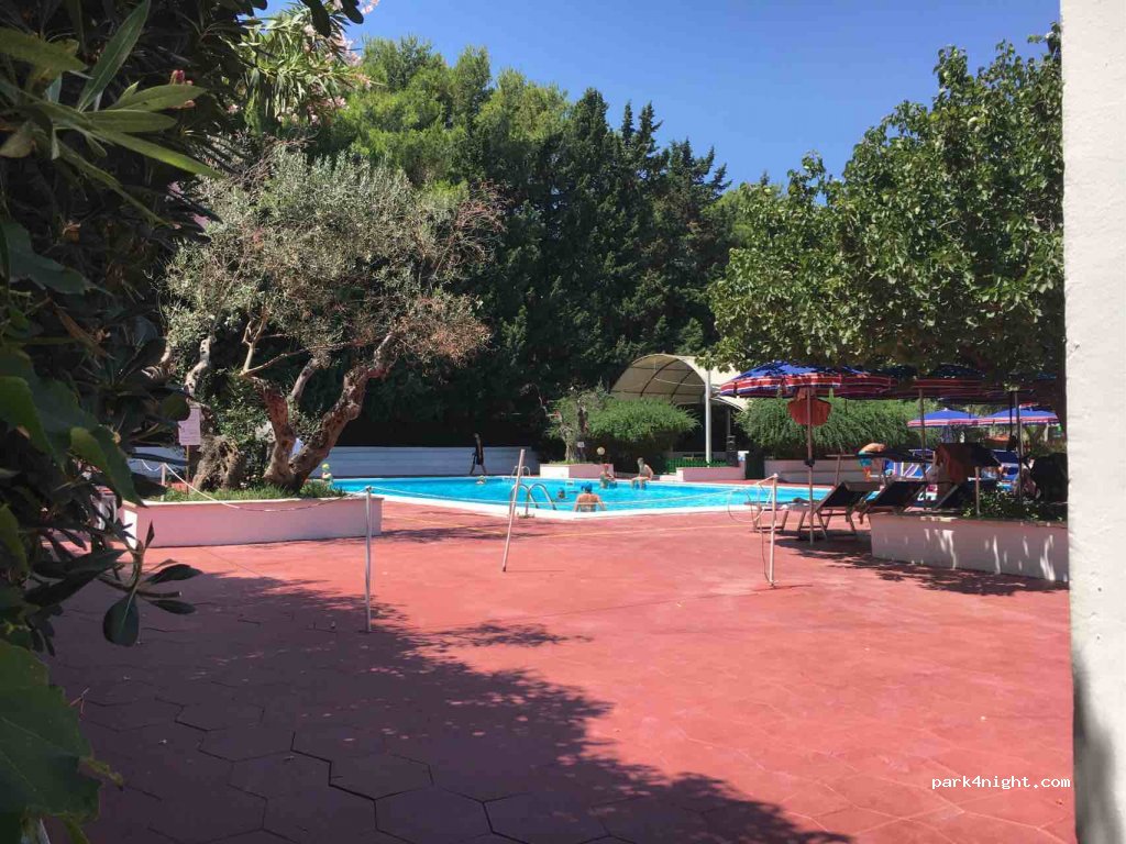 Baia di Gallipoli camping — foto 2